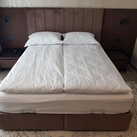 My Hotel Призрен Экстерьер фото