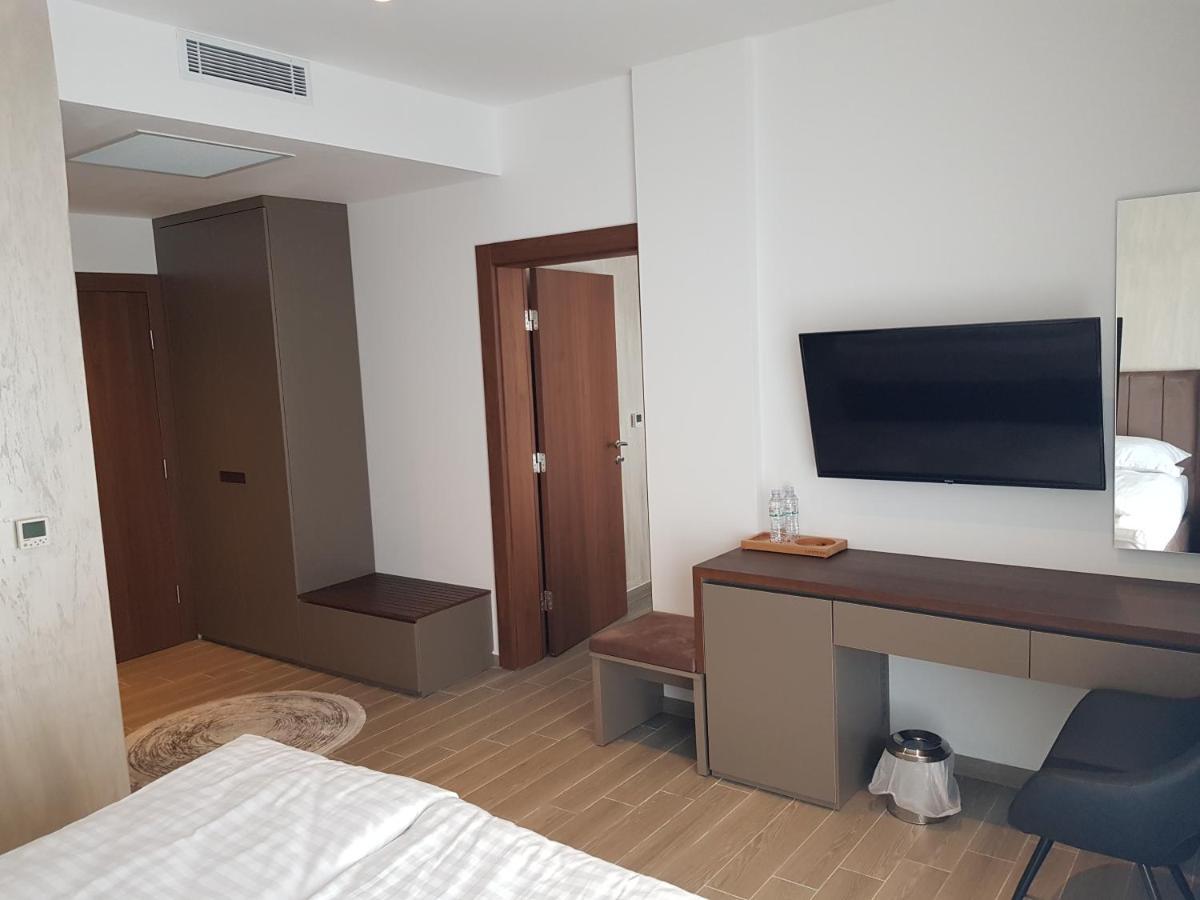 My Hotel Призрен Экстерьер фото